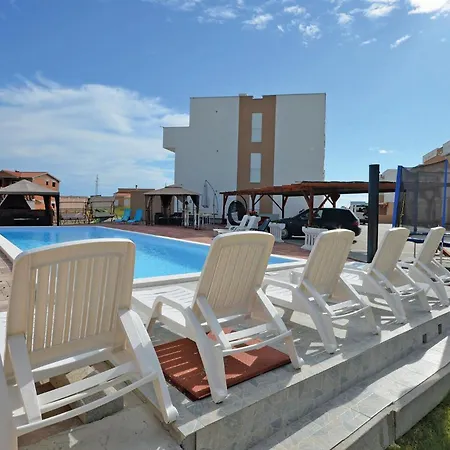 In With Wifi Апартаменты *