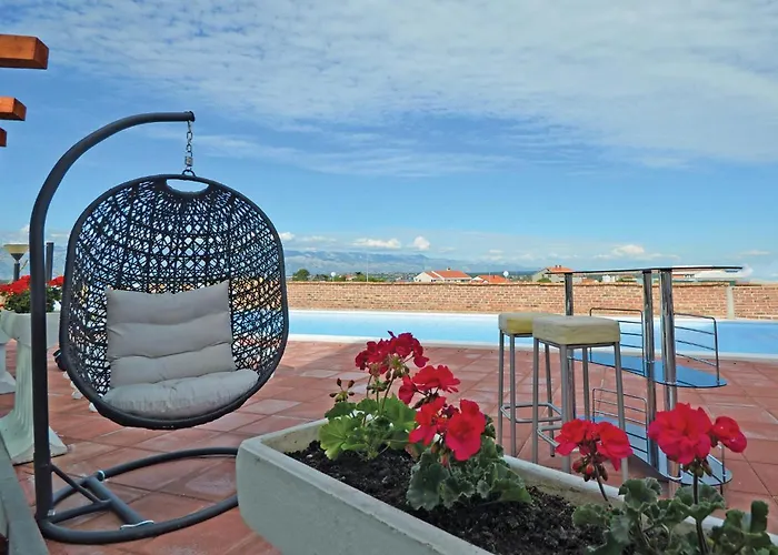 Апартаменты In With Wifi *