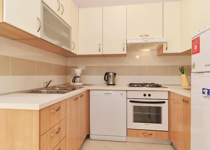 In With Wifi Apartment *